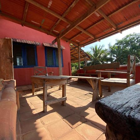Big Milly'S Backyard Hotel Kokrobite ภายนอก รูปภาพ