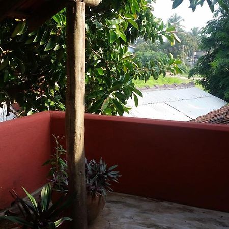 Big Milly'S Backyard Hotel Kokrobite ภายนอก รูปภาพ