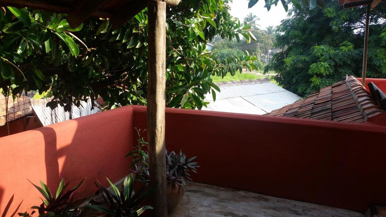 Big Milly'S Backyard Hotel Kokrobite ภายนอก รูปภาพ