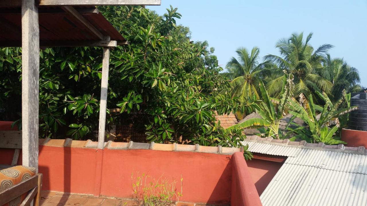 Big Milly'S Backyard Hotel Kokrobite ภายนอก รูปภาพ