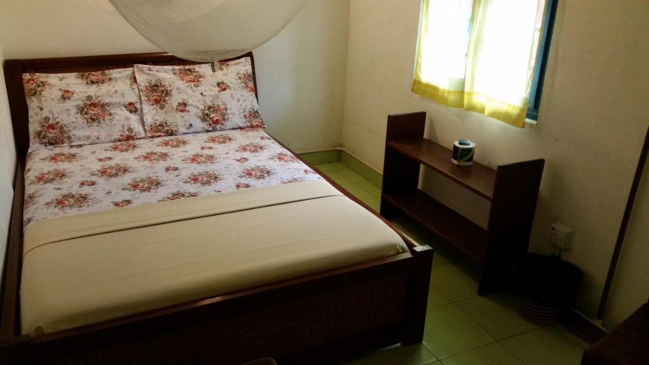 Big Milly'S Backyard Hotel Kokrobite ภายนอก รูปภาพ