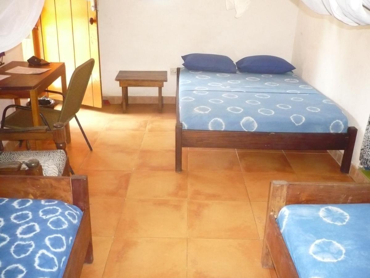 Big Milly'S Backyard Hotel Kokrobite ภายนอก รูปภาพ