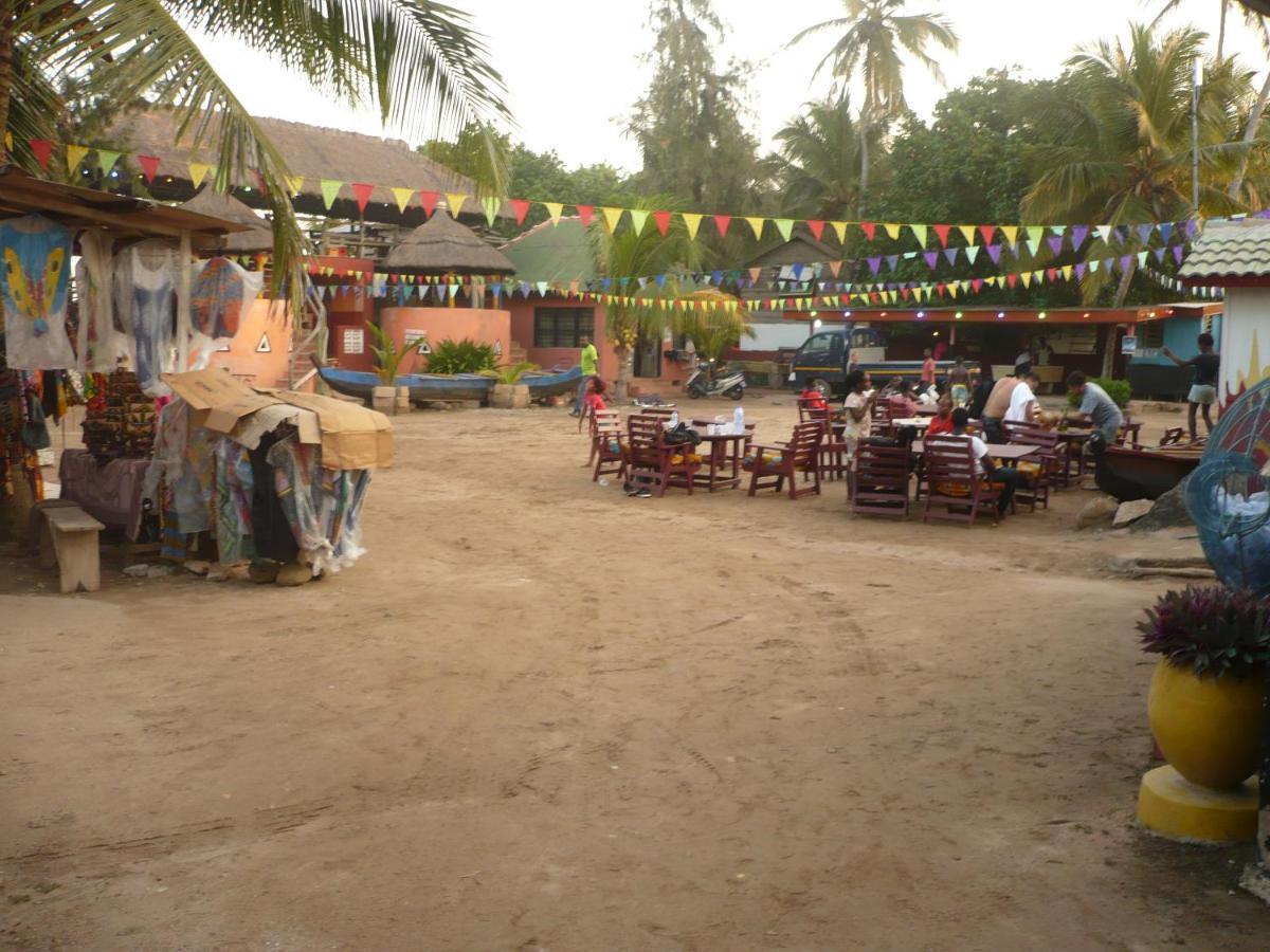 Big Milly'S Backyard Hotel Kokrobite ภายนอก รูปภาพ