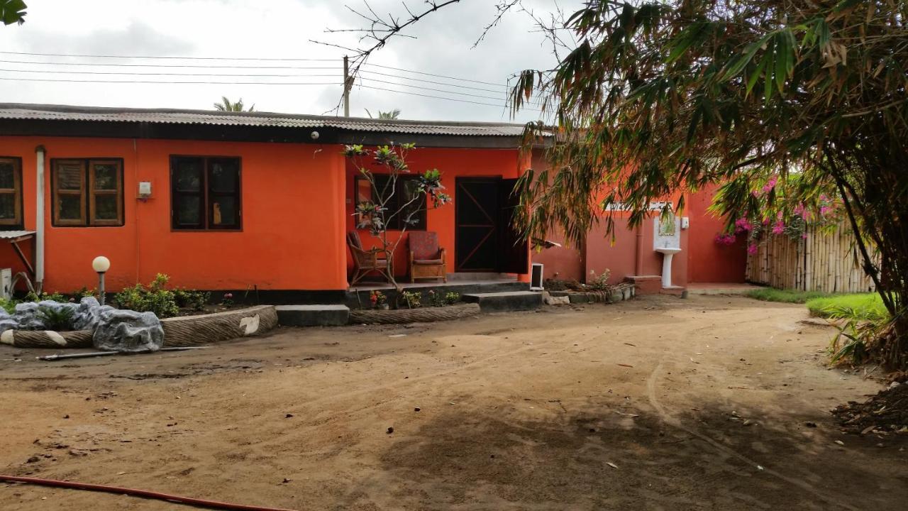 Big Milly'S Backyard Hotel Kokrobite ภายนอก รูปภาพ